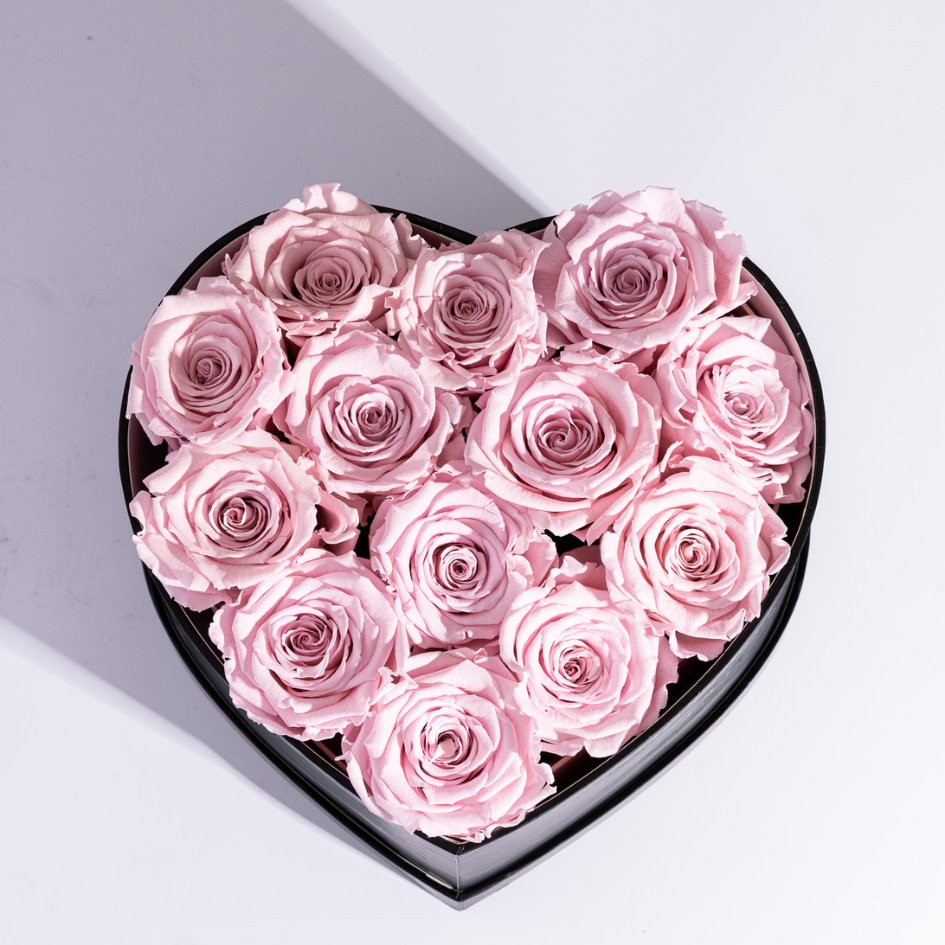 Preserved roses Heart box