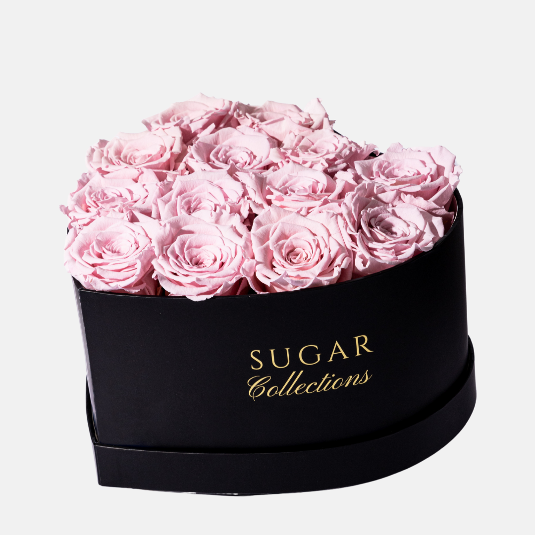 Preserved roses Heart box